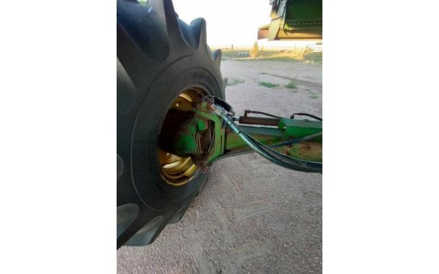 Rear Wheel Assist For John Deere 9000 Series Combines