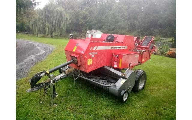  Massey Ferguson 1838 Small Square Baler for Sale In McVeytown, Pennsylvania 17051