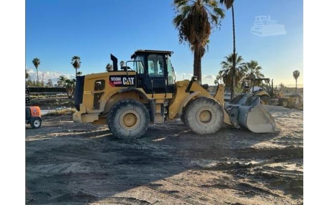2019 Caterpillar 950M Wheel Loader For Sale In Anaheim, California 92801