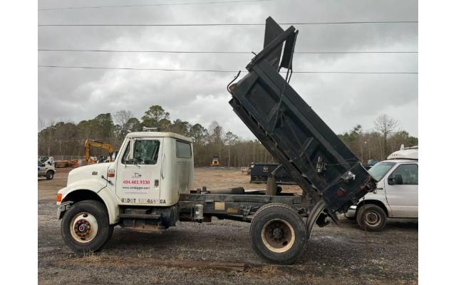 1999  International 4700 Dump Truck For Sale in Woodstock, Georgia 30188