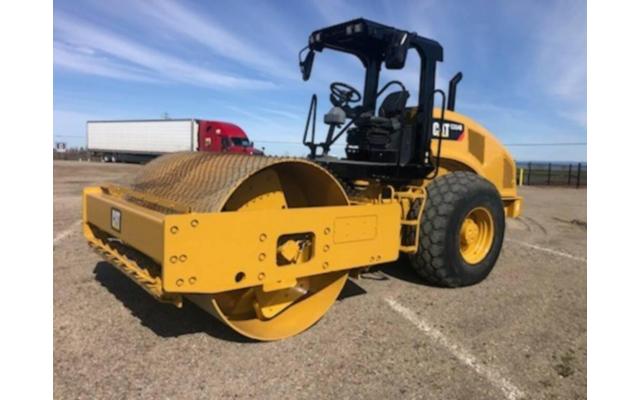 2014 Caterpillar CS54B Smooth Drum Roller For Sale In Marysville, California 95901