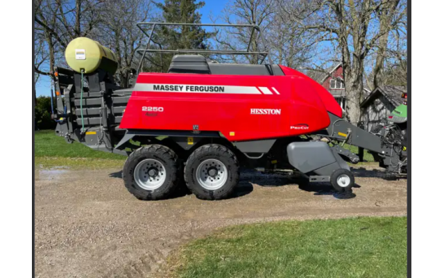 2020 Massey Ferguson 2250 3x3 Square  Baler For Sale in Brigden, Ontario Canada N0N 1B0