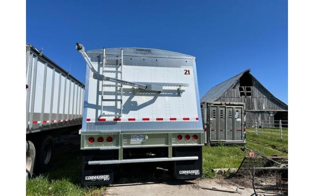 2023 Cornhusker Hopper/Grain Trailer For Sale In Smithville, Missiouri 64089