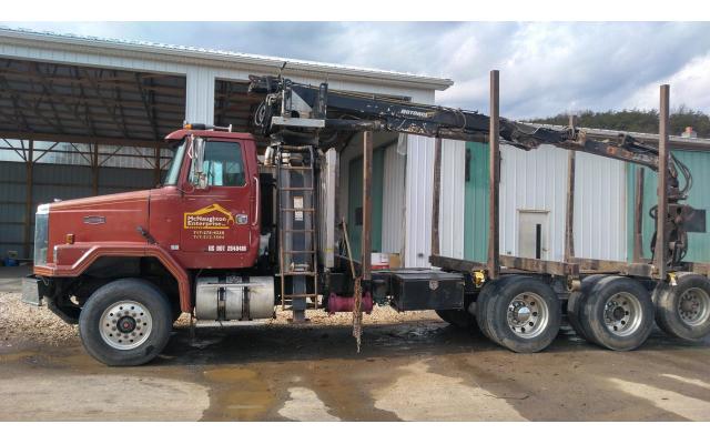 1994 Autocar Triaxle Logging Truck For Sale In Elliottsburg, Pennsylvania 17024