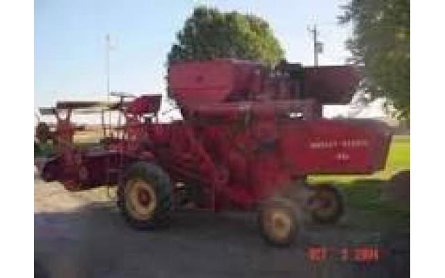 Massey Harris/Furguson 35 Combine For Sale In South Whitley, Indiana 46787