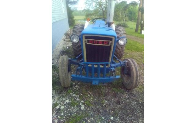 Ford 3000 Gas Tractor For Sale in Middlefield, Ohio 44062