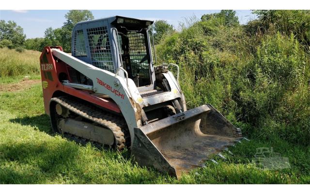 2012 Takeuchi TL250 Tracked Skid Steer For Sale In Lancaster, New York 14086