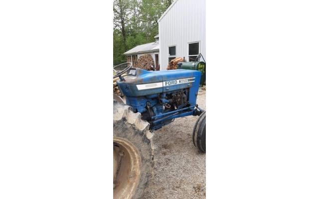 Ford 3600 Tractor For Sale in Orwell, Ohio 44076
