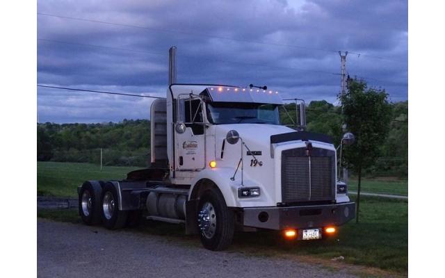  2005 Kenworth T800 Truck For Sale In Blairsville, Pennsylvania 15717