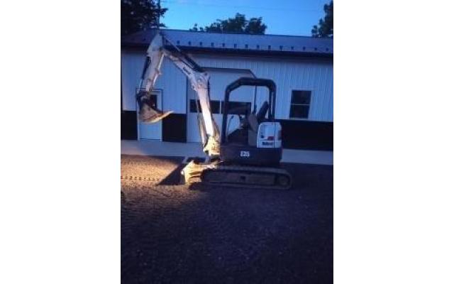 2012 Bobcat E35 Compact Mini Excavator For Sale In Mifflintown, Pennsylvania 17059