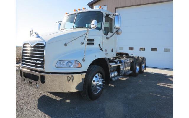 2015 Mack CXU 613 Semi-Tractor For Sale In Kenton, Ohio 43326