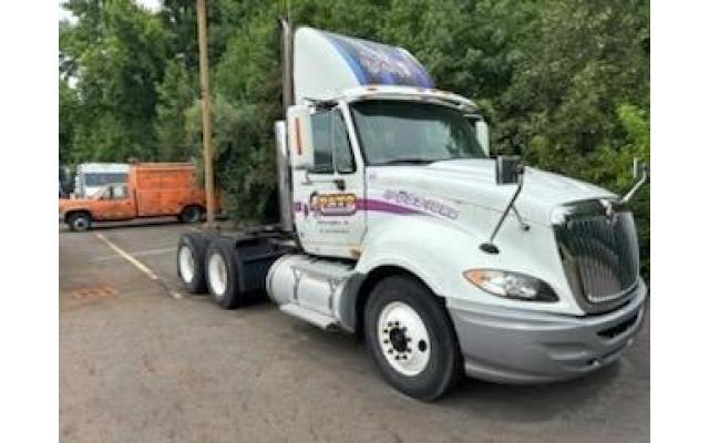 2009 International Pro Star Premium Day Cab Semi-Tractor For Sale In Sewell, New Jersey 08080