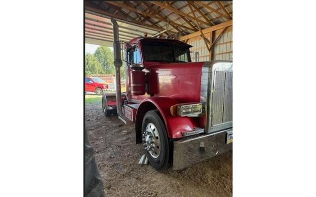 2003 Peterbilt 379 Semi-Tractor For Sale In Bella Forte, Pennsylvania 16823
