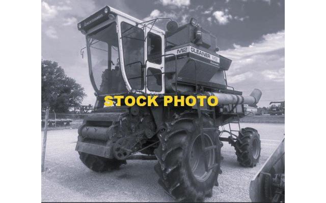 Gleaner M-2 Combine For Sale In Center, North Dakota 58530