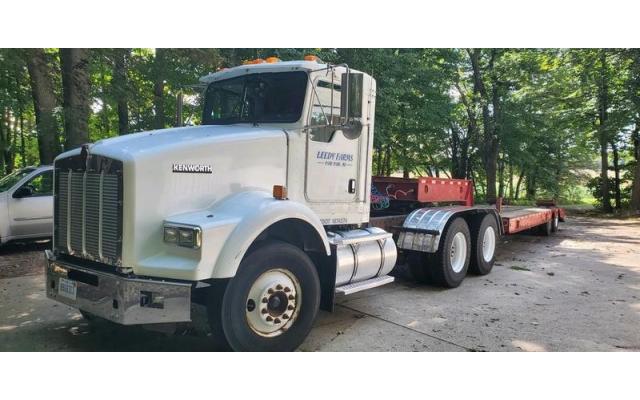 2005 Kenworth T800 Semi-Tractor For Sale In Paw Paw, Michigan 49079