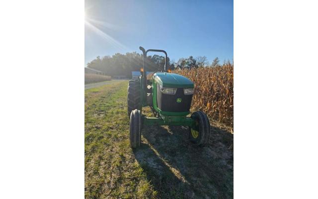 2015 John Deere 5065E Tractor For Sale In Bethal, Ohio 45106