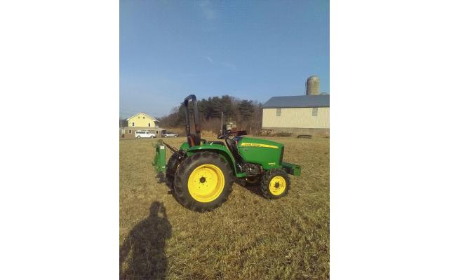 2010 John Deere 3038E Tractor For Sale In Beaver Spring, Pennsylvania 1781