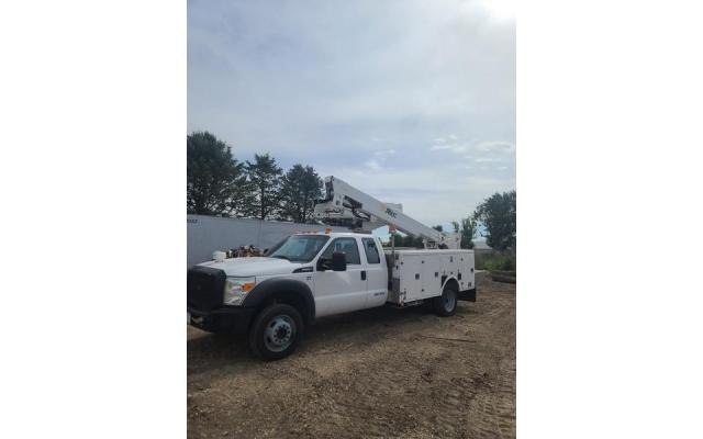 2014 Ford F550 Boom Truck