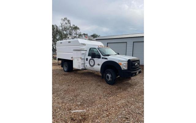 2011 Ford F-550 Chip Truck