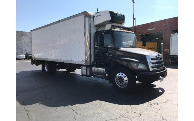 2015 Hino 338 Reefer Truck