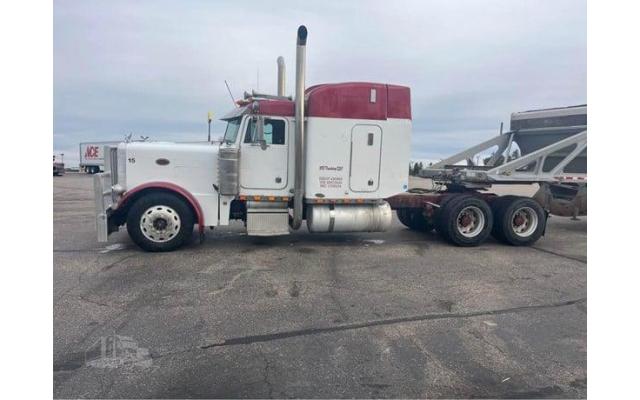 FOR SALE: 2002 Peterbilt 379 EXHD Semi-Tractor 