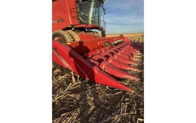 FOR SALE: Case 3412 ARRO Milo Header