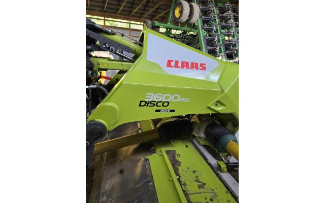 Claas 3600 FRC Triple Mower – For Sale In Southwest New Salem, 58563