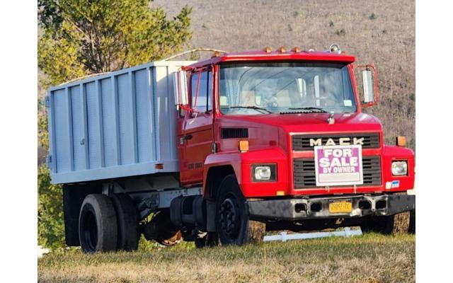 1988 Mack C25 Dump Truck – For Sale In Copake, New York 12516