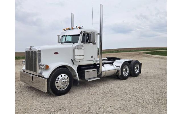1999 Peterbilt 378 Daycab For Sale – Schleswig, Iowa 51461