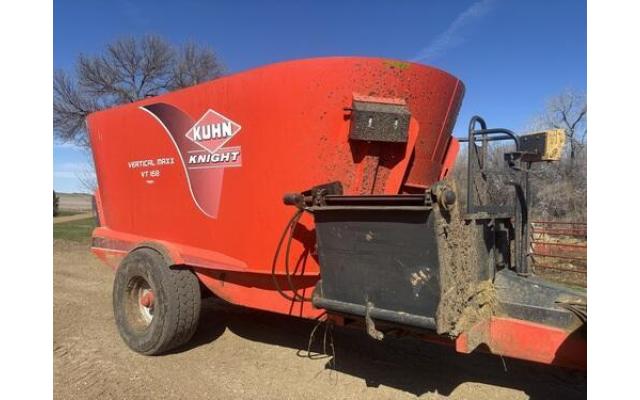 Kuhn Knight VT 168 Vertical Mixer Feed Wagon For Sale Bismarck, North Dakota 58504