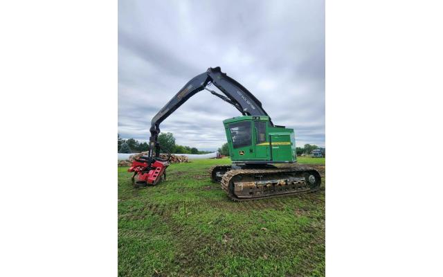 2016 John Deere 803MH with Waratah 623C Processing Head