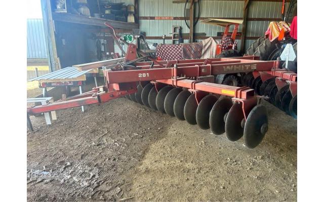 White 281 Disc Harrow For Sale – Chaska, Minnesota 55318