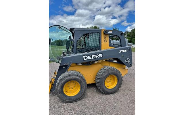 2012 John Deere 328D Skid Steer For Sale In Raymond, MN 56282