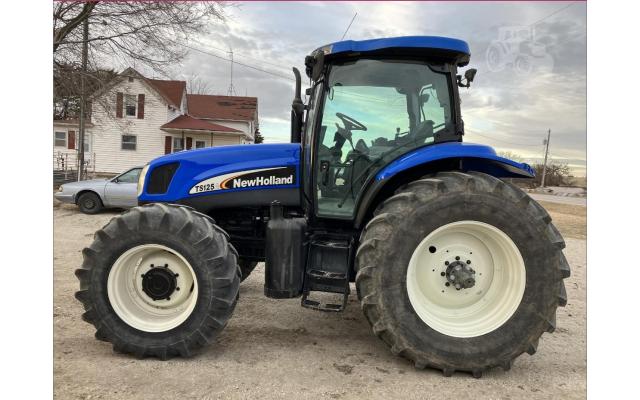 2004 New Holland TS125A Tractor For Sale In Wheaton, Kansas 66521