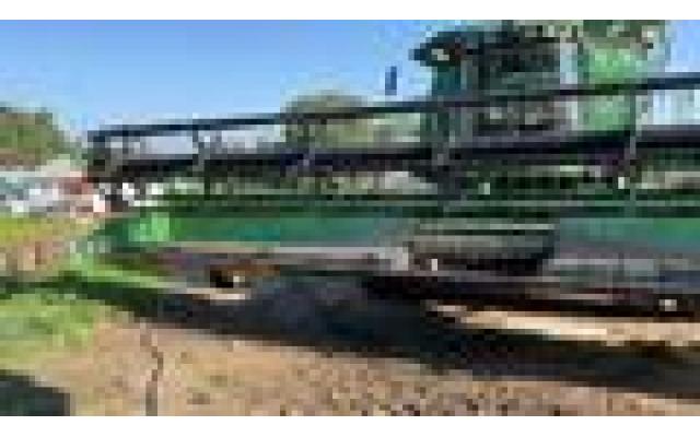 John Deere 930D Draper Harvester For Sale in Ruso, North Dakota 58778