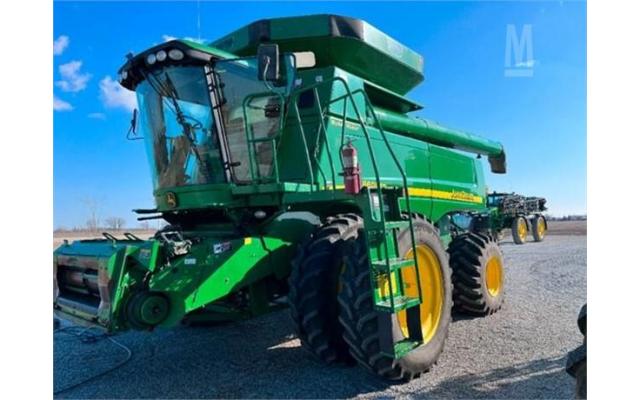 2007 John Deere 9860 STS Combine For Sale in Cottam, Ontario, Canada N0R1B0