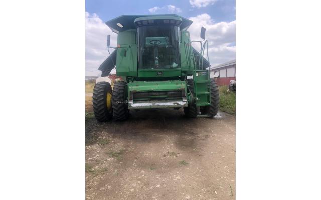 1991 John Deere 9600 Combine For Sale in Coal City, Illinois 60416
