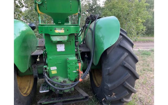 1960 John Deere 730 w/Electronic Pony Motor Tractor For Sale In Saskatoon, Saskatchewan S7K 6H9