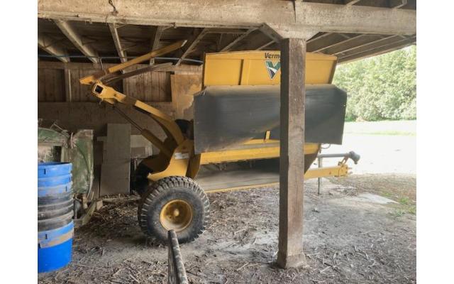 Veemer 9000 PBX Bale Processor For Sale In Cascade, Iowa 52033