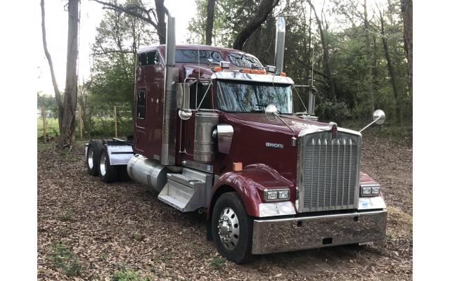 2020 Kenworth W900L Semi-Tractor For Sale In Spartanburg, South Carolina 29301