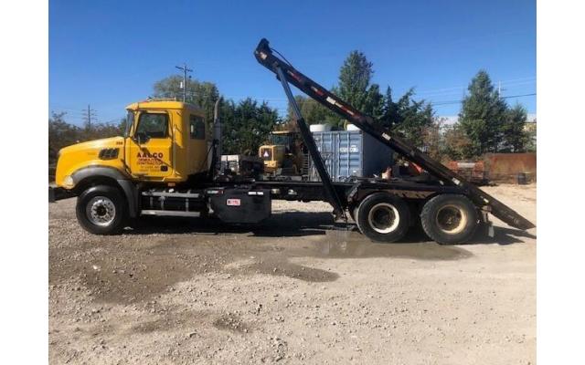 2007 Mack CTP713 Roll Off Truck For Sale In St. Louis, Missouri 63132