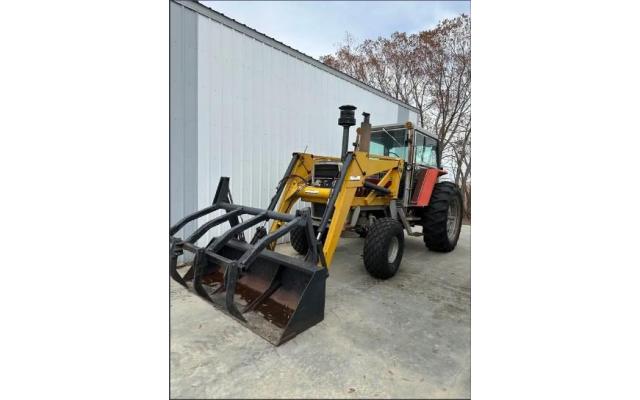 Massey Ferguson 2705 Loader Tractor For Sale In Hanna, Alberta, Canada  T0J 1P0