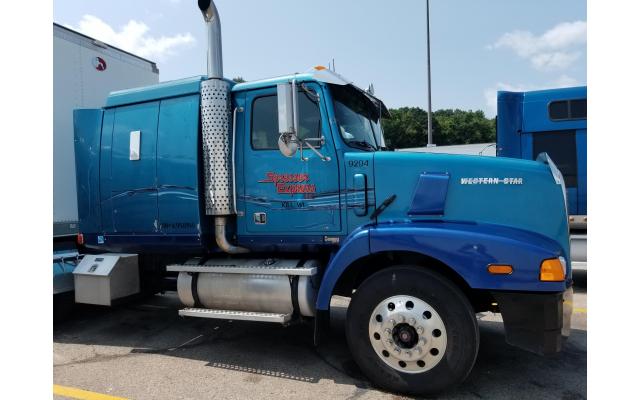 1999 Western Star 5900 Semi-Tractor For Sale In Kiel, Wisconsin 53402