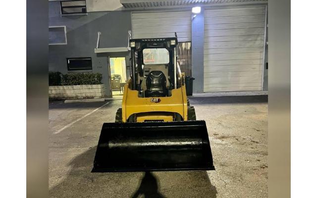 2021 Caterpillar 216B3 Skid Steer For Sale In Miami, Florida 33166