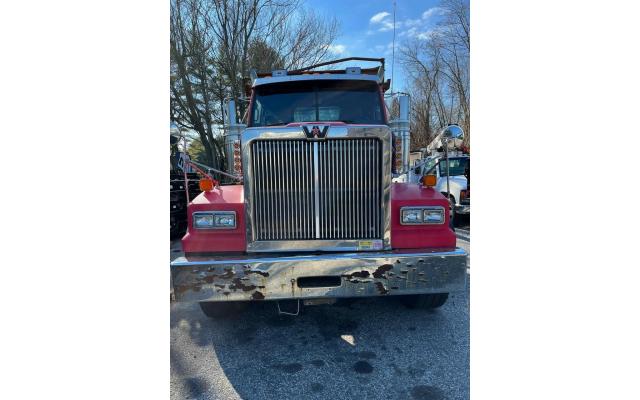 2011 Western Star 4900EX Roll Off Truck For Sale In Reisterstown, Maryland 21136