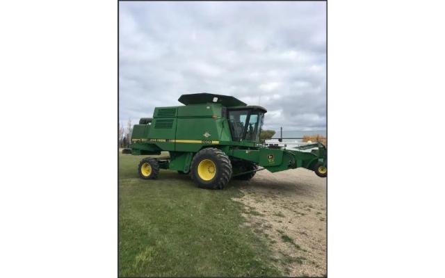 1997 John Deere 9600 Combine For Sale In Inglis, Manitoba R0J 0X0