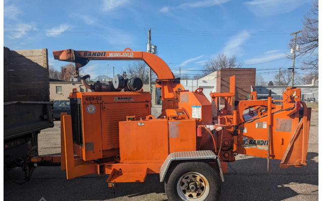 2011 Bandit 200XP Towable Wood Chipper For Sale In Saint Clair Shores, Michigan 48080