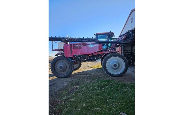 2004 Miller Nitro 2275HT Sprayer For Sale In Tampico, Illinois
